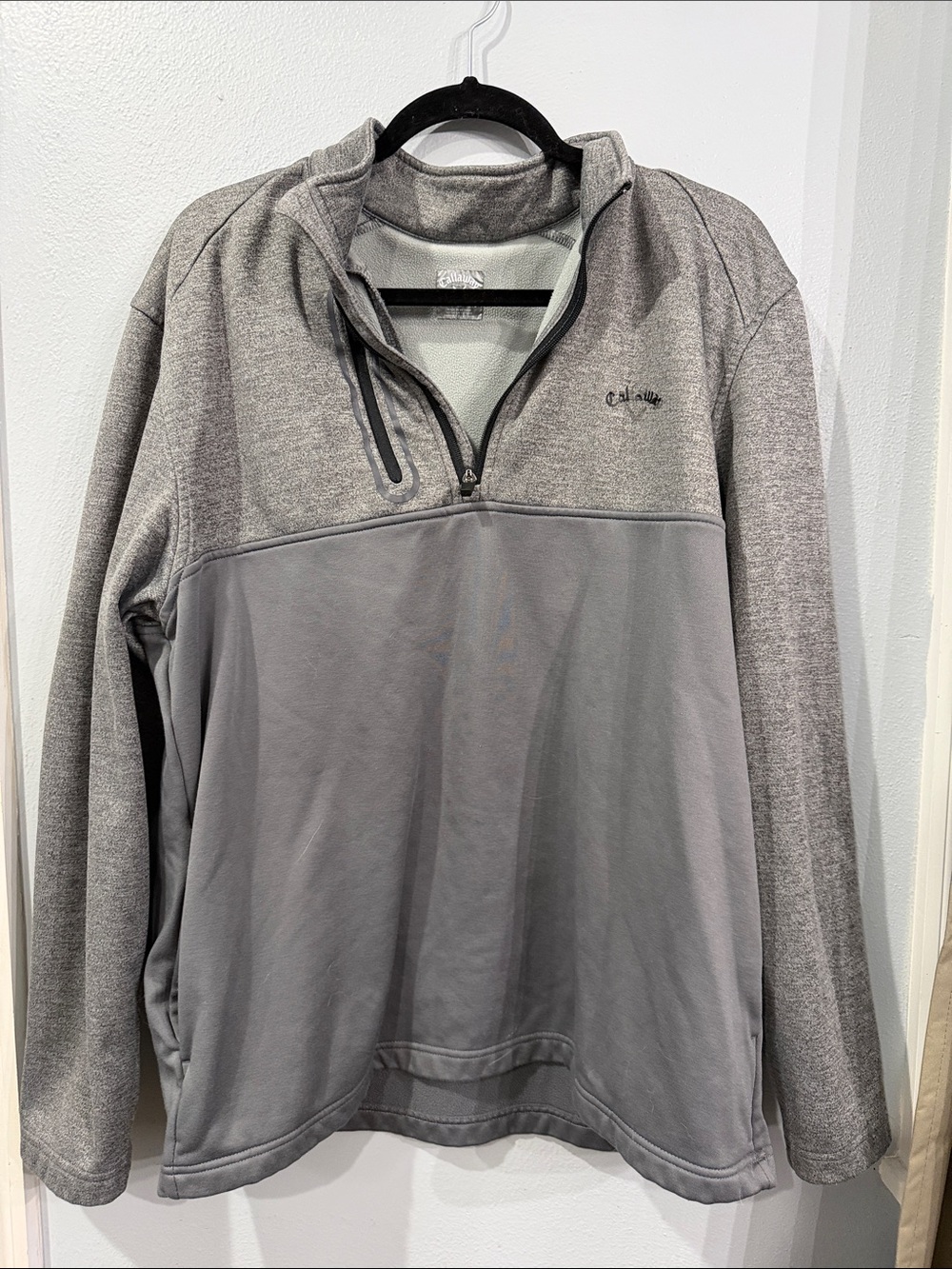 Callaway Men’s Gray Two-Tone Quarter-Zip Pullover